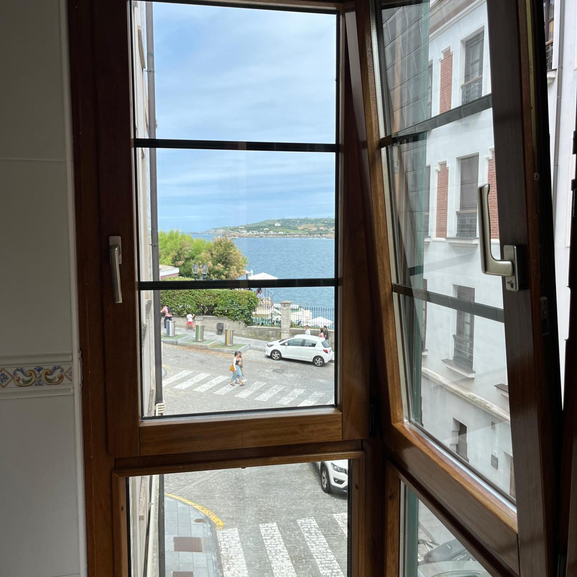 Friendly Vistas Mar Apart 3H Y Garaje Gijón Exterior foto